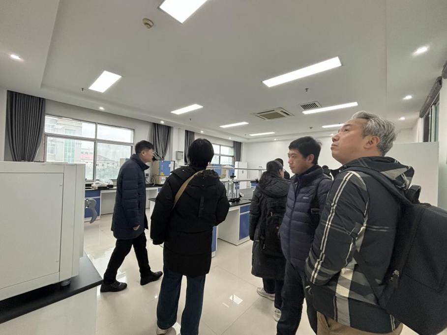 df78de6bf178f0f69545a996895e3178